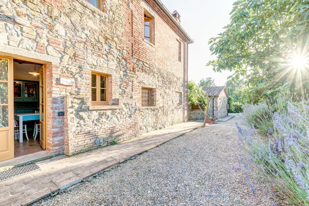 Agriturismo Il Poggiarello Foiano Della Chiana Exterior photo