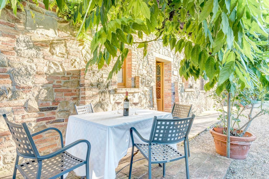 Agriturismo Il Poggiarello Foiano Della Chiana Exterior photo